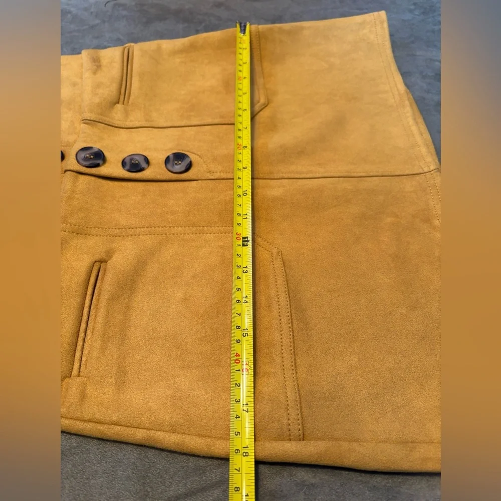 BLASHE Women’s SZ M Faux Stretch Suede Mini Skirt, Rich Saffron Yellow Color - Picture 15 of 16